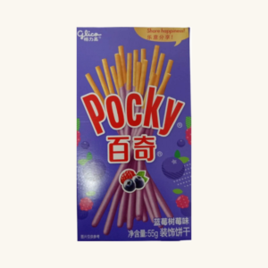 Biscuiți crocanți sub formă de bastonașe cu glazură de afine și zmeură Glico