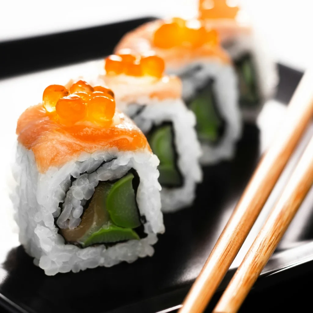 Sushi Maki — rulouri clasice de casă - thumbnail