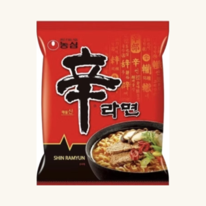 Tăiței ramen instant Nongshim Shin Ramyun cu gust de ciuperci și vită
