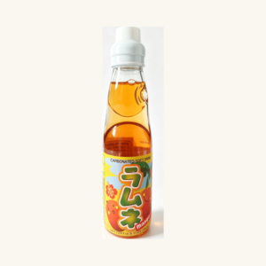Băutură răcoritoare carbogazoasă Hata Kosen Ramune cu gust de mango